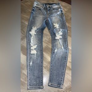 Judy Blue distressed skinny jeans